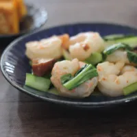 海老と小松菜のいしり魚醤炒め|ちいさなしあわせキッチンさん