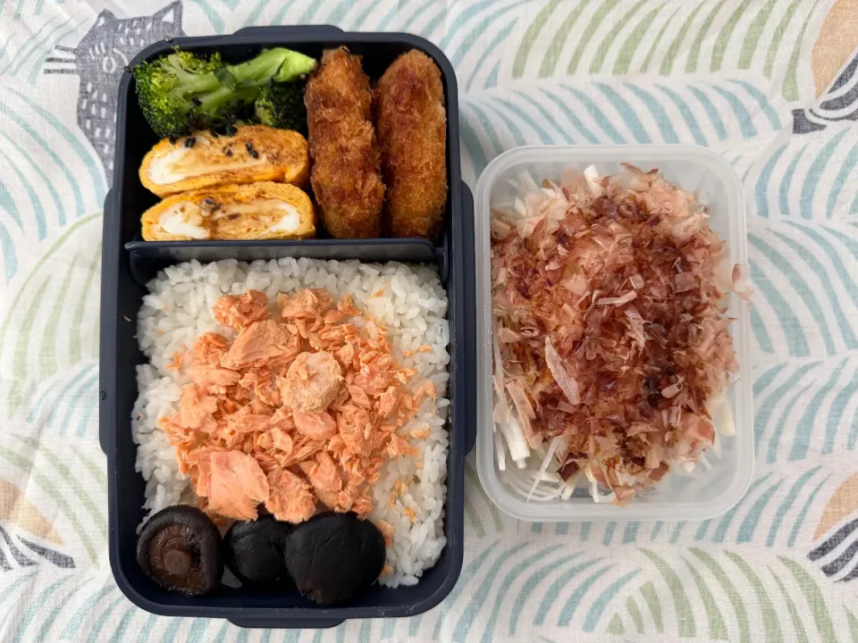 椎茸&ヒレカツ弁当|ひぐっちさん