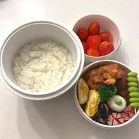 鶏の唐揚げ
チーズちくわ
ひじき煮
ウインナー
卵焼き
枝豆
ブロッコリー
のり弁
🍓|ayumomさん
