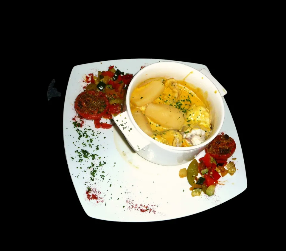 🇫🇷Monkfish tail in curry sauce with potatoes and ratatouille🇫🇷|KWAII69さん