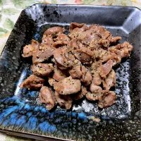 砂肝の黒胡椒炒め|つるひめさん