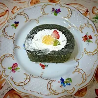 恵方ロール〜竹炭スポンジ生地で！|おさむさん