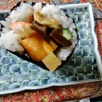 恵方巻　　イーオンで　巻き巻きいろいろ| はやとさん