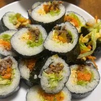 中身はみ出しキンパ| さんだーさん