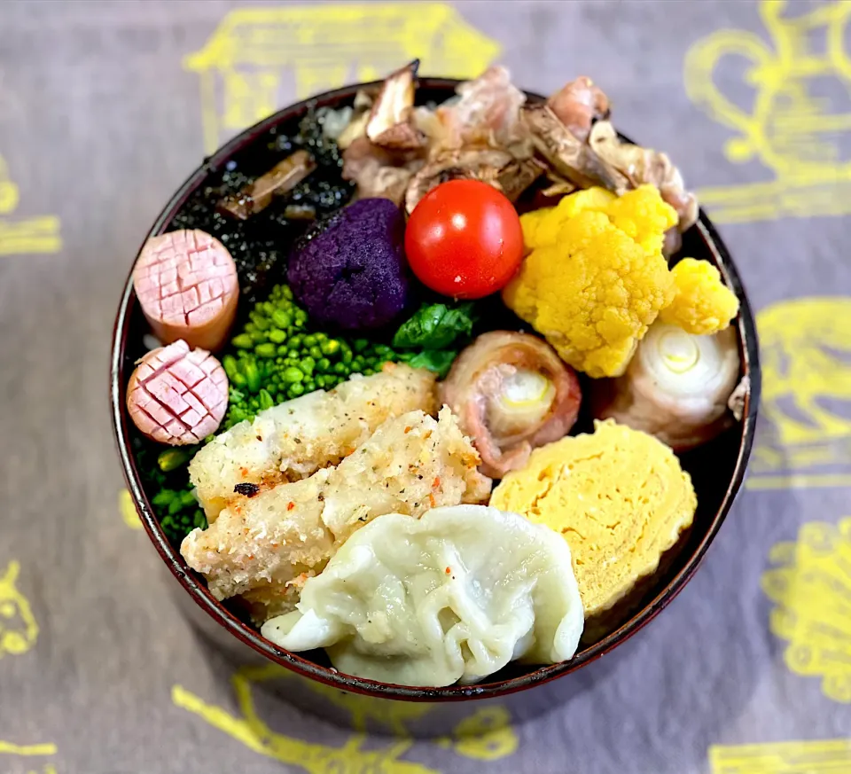 タラパン粉焼き、ネギの豚肉巻き、セロリ餃子|めみさん