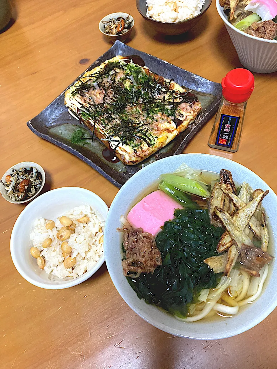 玉子焼器でジャンボ米粉たこ焼き🐙|さくたえさん