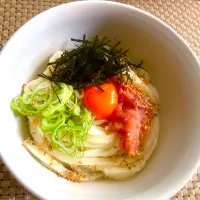 リモートワークのおひとり様ランチ🥢明太釜玉うどん|KANAさん