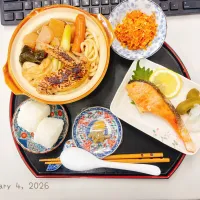 🅜🅔🅝🅤 沖縄煮付け ＆ 鮭定食🥢