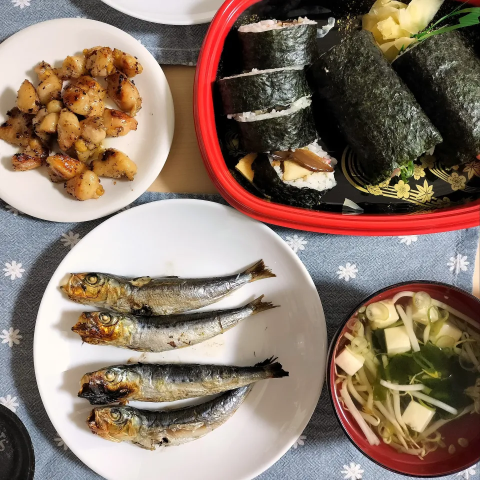 🌛*゜恵方巻 / イワシ干物 / ぼんじり焼き / お吸い物|Ayakaさん