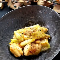 鶏ムネ肉とネギの焼き鳥風炒め| めいめいさん