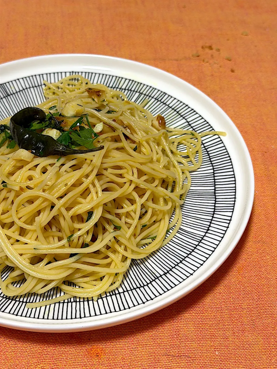 スパゲッティ・アーリオオーリオ・ブロードヴェジェターレ|KimaLABOさん