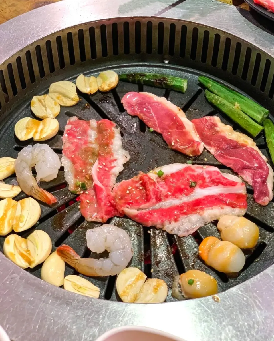 All-You-Can-Eat Yakiniku Premium Buffet 🥓🥩🥓🥩🥢🤤|An'leeさん