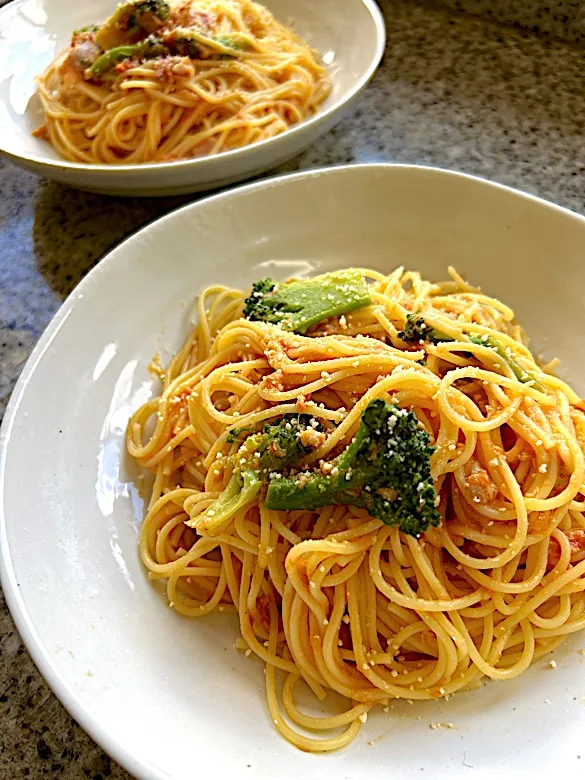 冷凍トマトでトマトパスタ🍝|ヨウコさん