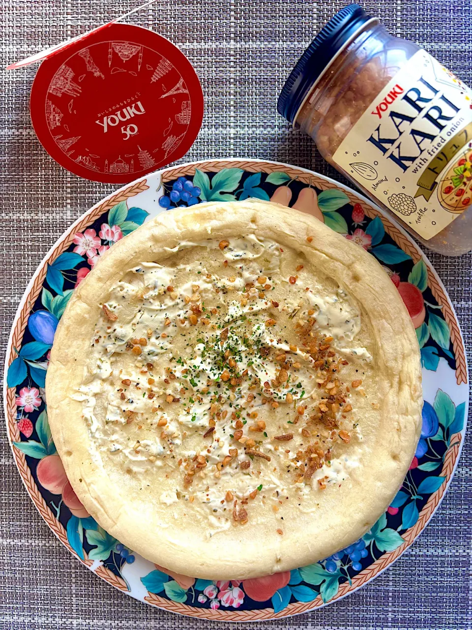 ガーリッククリームチーズピザ　トリュフ風味|栃倉 直人さん