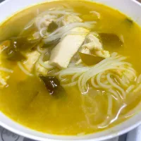 グリーンカレーラーメン