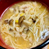 かみさんの”木の子豚汁”＠自宅飯|平大さん