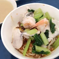 Dry spicy seafood you mian|🍒lynnlicious🍒さん