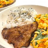 A regular lunch in my home|SrLuiferさん