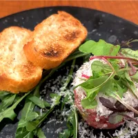 ①2月5日・［お肉のコース🍖✨］・九州産和牛のタルタル ❣️（見えないけど💦ザク切りで食感最高😋）|山勝さん