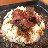 ⑥2月5日・［お肉のコース🍖✨］・ ガーリックライス ❣️（シッカリ混ぜて‼️ちょっと食べました😅ニンニクの醤油漬けの味が強烈😋）|山勝さん