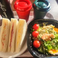 サンドイッチ&サラダ|aiさん