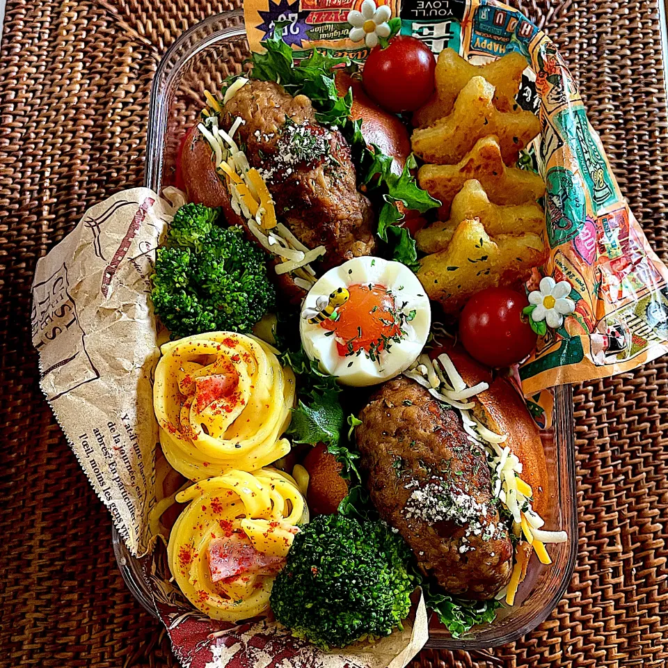 🥪ハンバーグサンド弁当🥪|ヘルペイさん