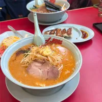 今月のラーメンの山岡家　特製もやし味噌ラーメン| renharuruさん