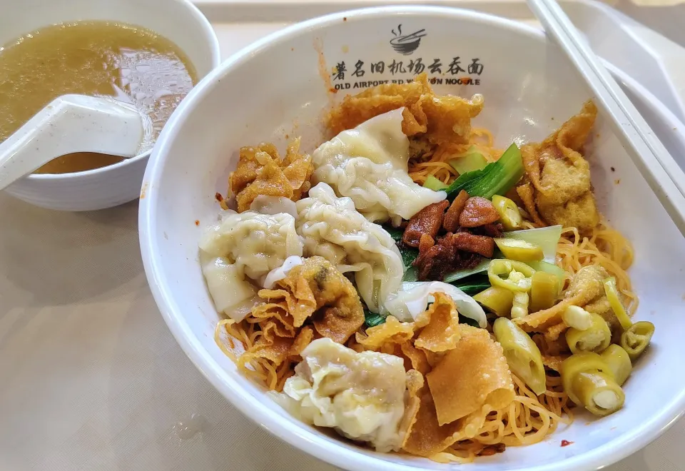 Today's lunch Spicy Wanton Noodles 🤤😘😛|🍒lynnlicious🍒さん