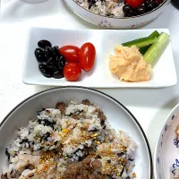 韓国のりと牛ひき肉の混ぜご飯|さとう かおりさん