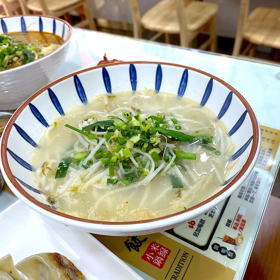 豬骨濃湯小窩米線|skyblueさん