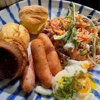 スコーンで朝食|くまちゃんさん