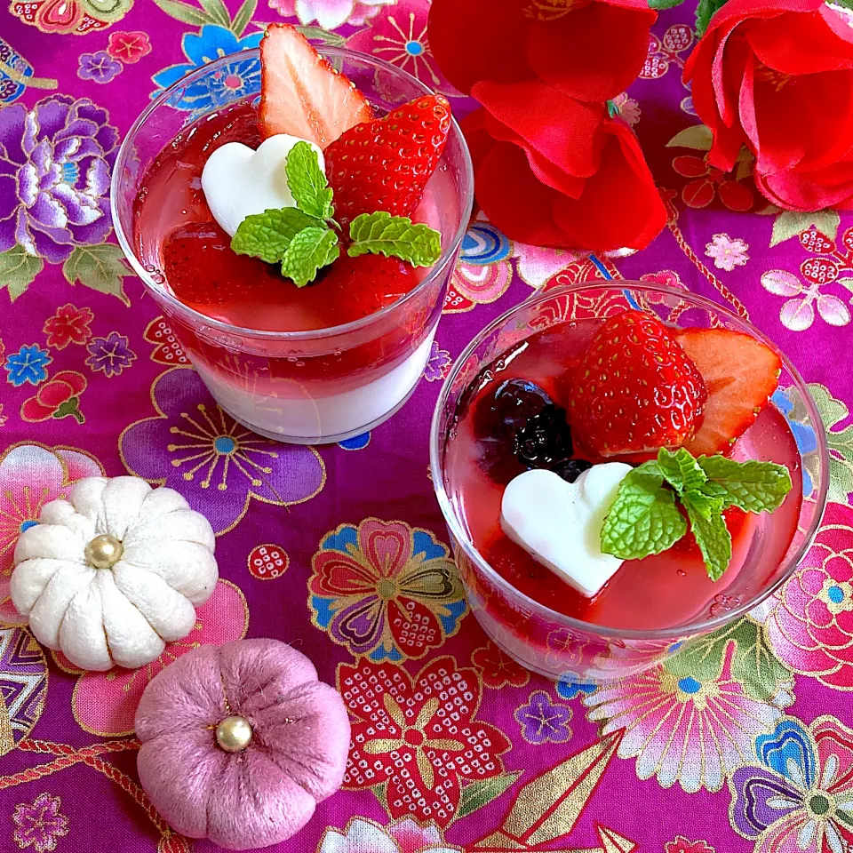 ミルク苺ゼリー🍓|ringonamaさん