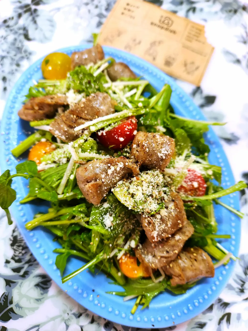 🔷🍀クレソンと🇮🇹サルシッチャのごちそうサラダ🥗🔷|@きなこさん