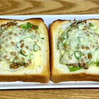 ☆しらす納豆チーズトースト|まぁたんさん