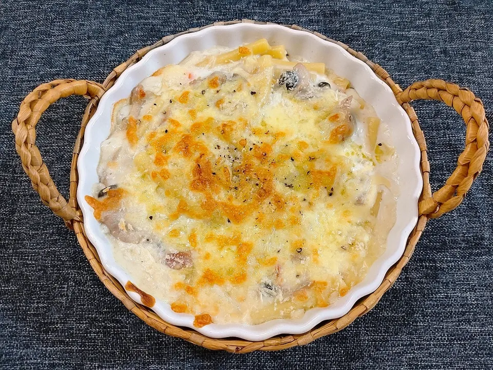 きのこと豚のマカロニグラタン|みりさん