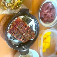 鰻丼と鰻ざくと漬けマグロ🍣|msさん