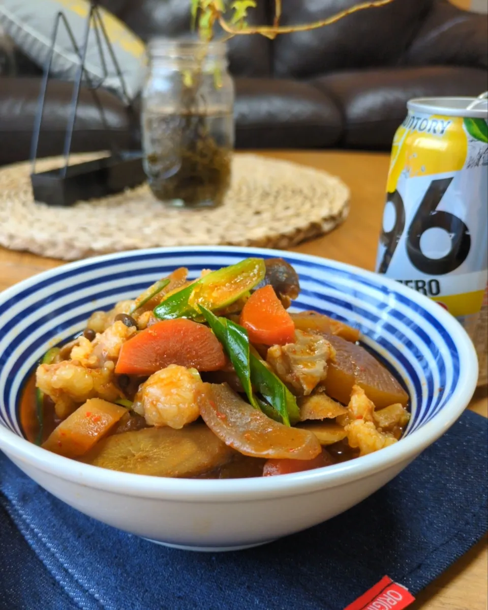 赤から牛ﾓﾂ煮|まりおさん