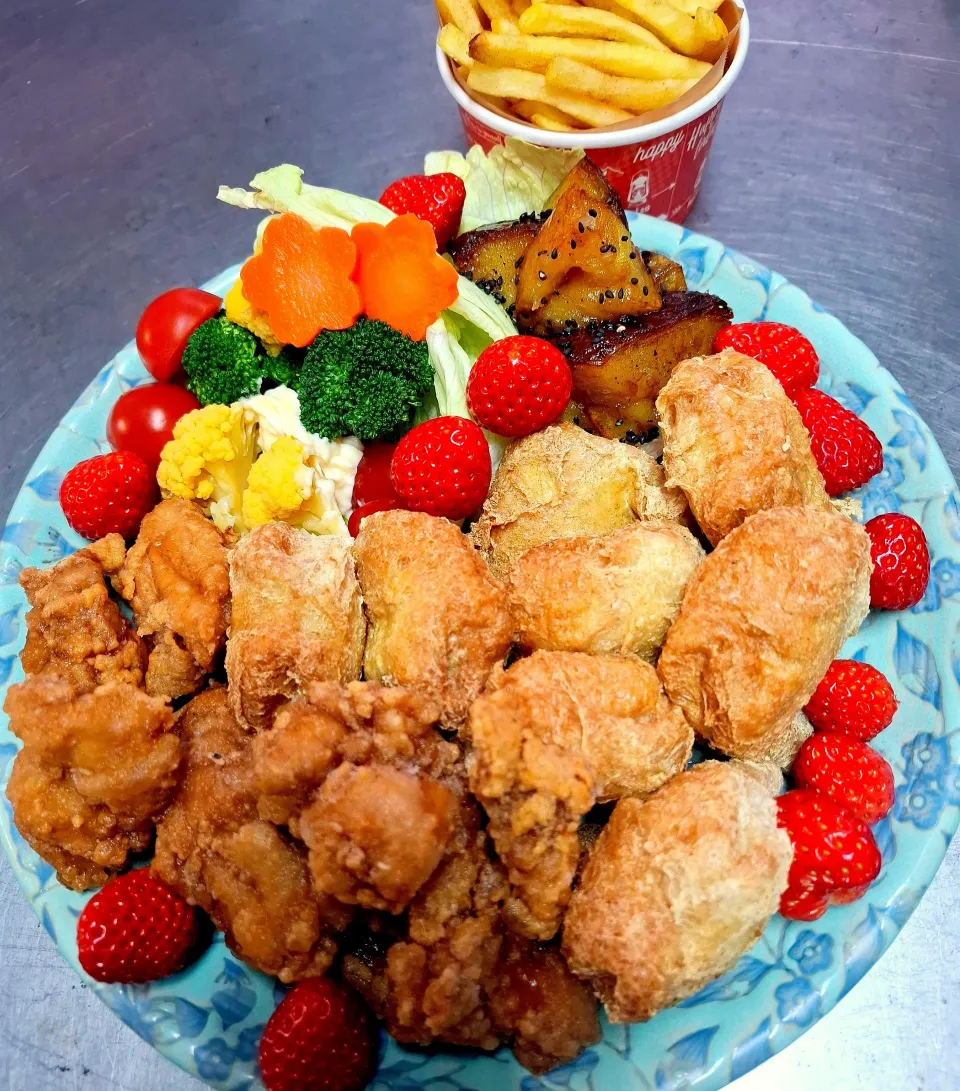 👧揚げ物...|ゆきさんさん