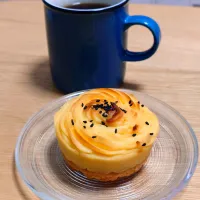 成城石井の２種のさつまいも贅沢スイートポテトとコーヒー|すーさん