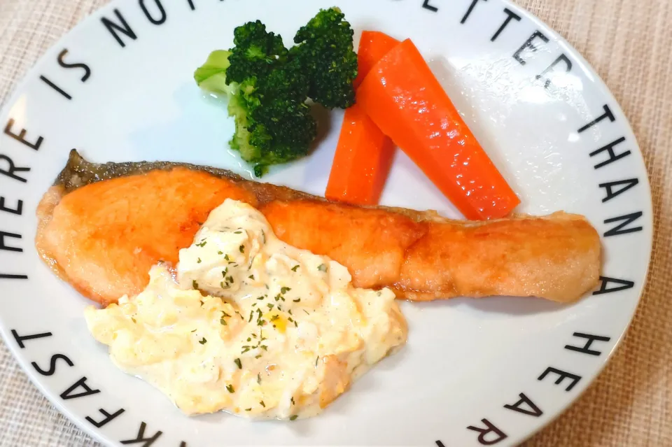 サーモントラウトのムニエル|mootsさん