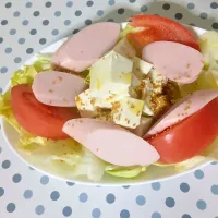 無性に食べたくなった豆腐サラダとごろっとさつま芋のみそ汁( *´艸)|ぽんすけさん