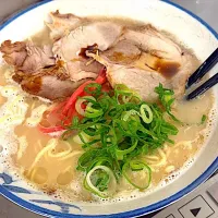 マルちゃん正麺豚骨🍜ラーメン| msさん