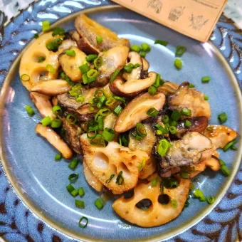 Snapdishの人気料理写真:@きなこさんの料理 🔷dancyuレシピ　牡蠣のバタぽん炒め『牡蠣の日』🔷