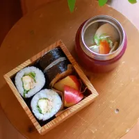 海苔巻きと豚汁|naeさん