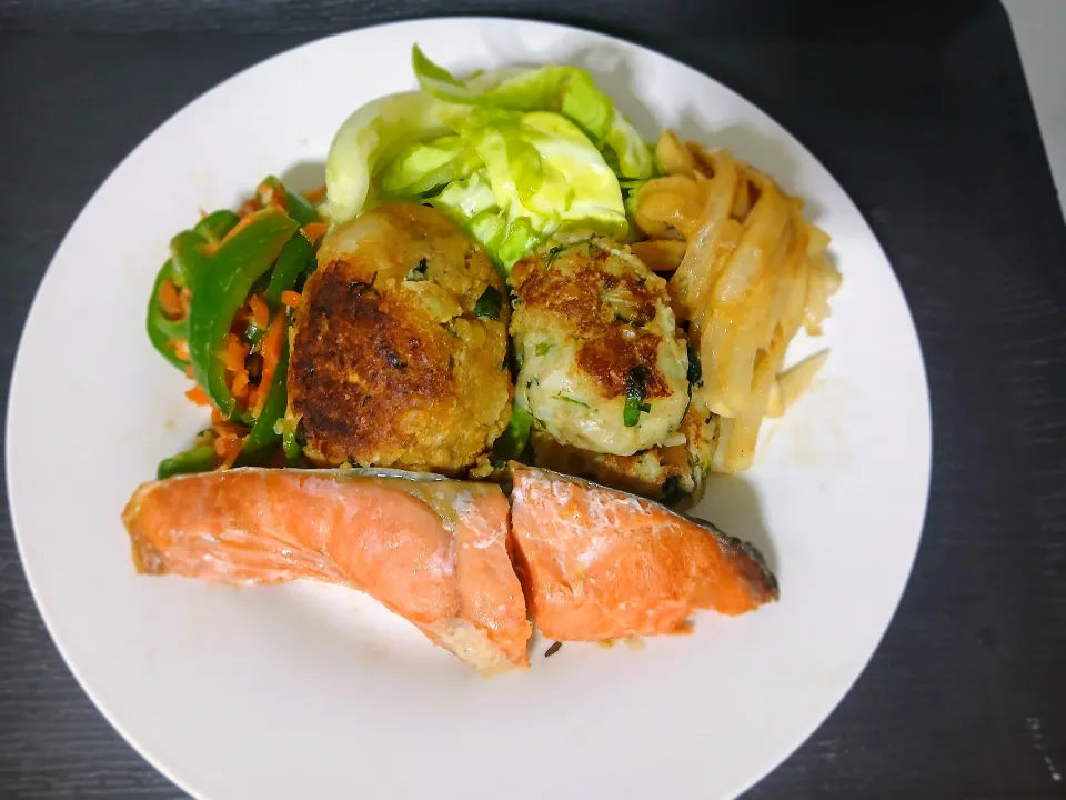 なぜこーなった😱💦盛り過ぎて滅ヽ( ;ﾟ;ж;ﾟ;)ﾉﾌﾞｯ😂🤣な、ごは～ん🤣😂|ぽんすけさん