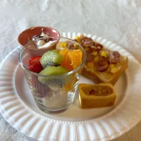 娘の朝ごはんの果物|かっちゃん杉さん