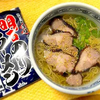 今井真実さんの焼き豚で🐖明石のりラーメン🍜|1614さん