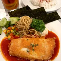 白身魚のピカタ トマトソース|270w178bさん