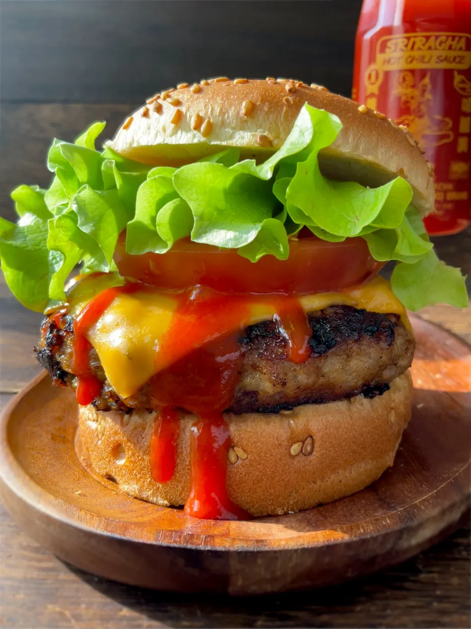 バンズを焼いてハンバーガー🍔|9421beruさん