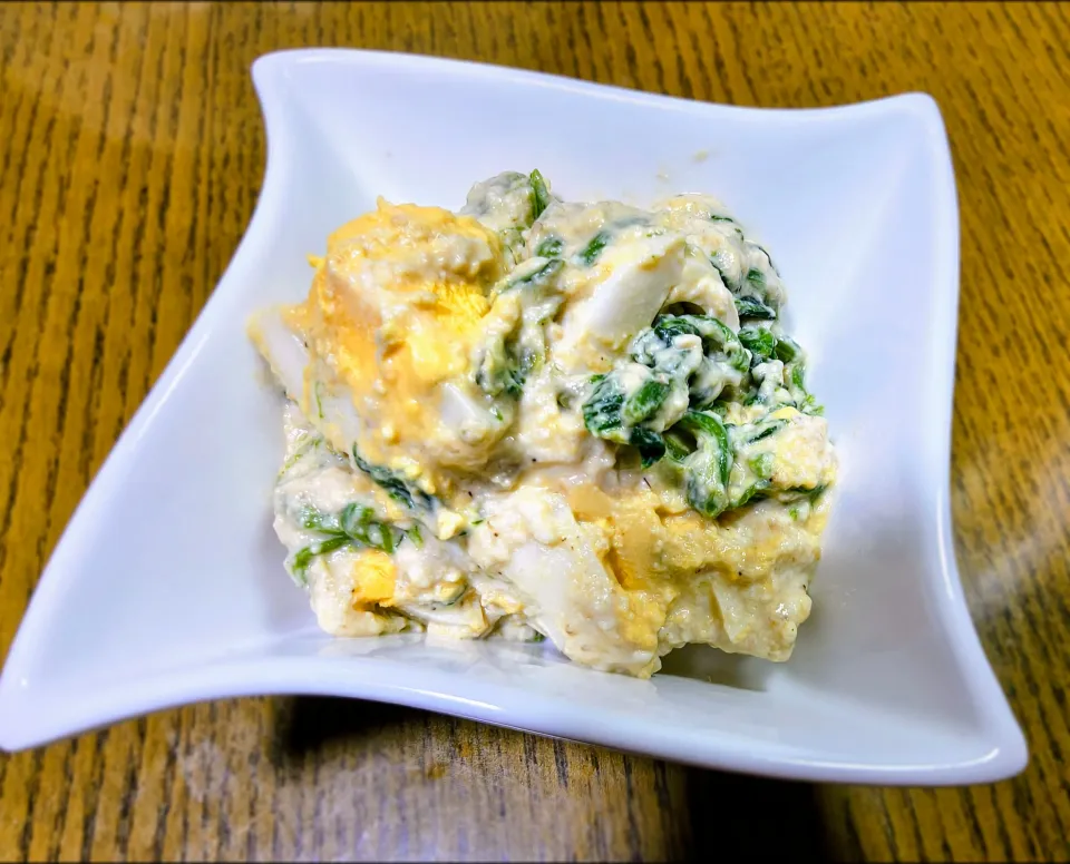 🥬ほうれん草と茹で卵の豆腐クリームサラダ🥗|みよぱさん